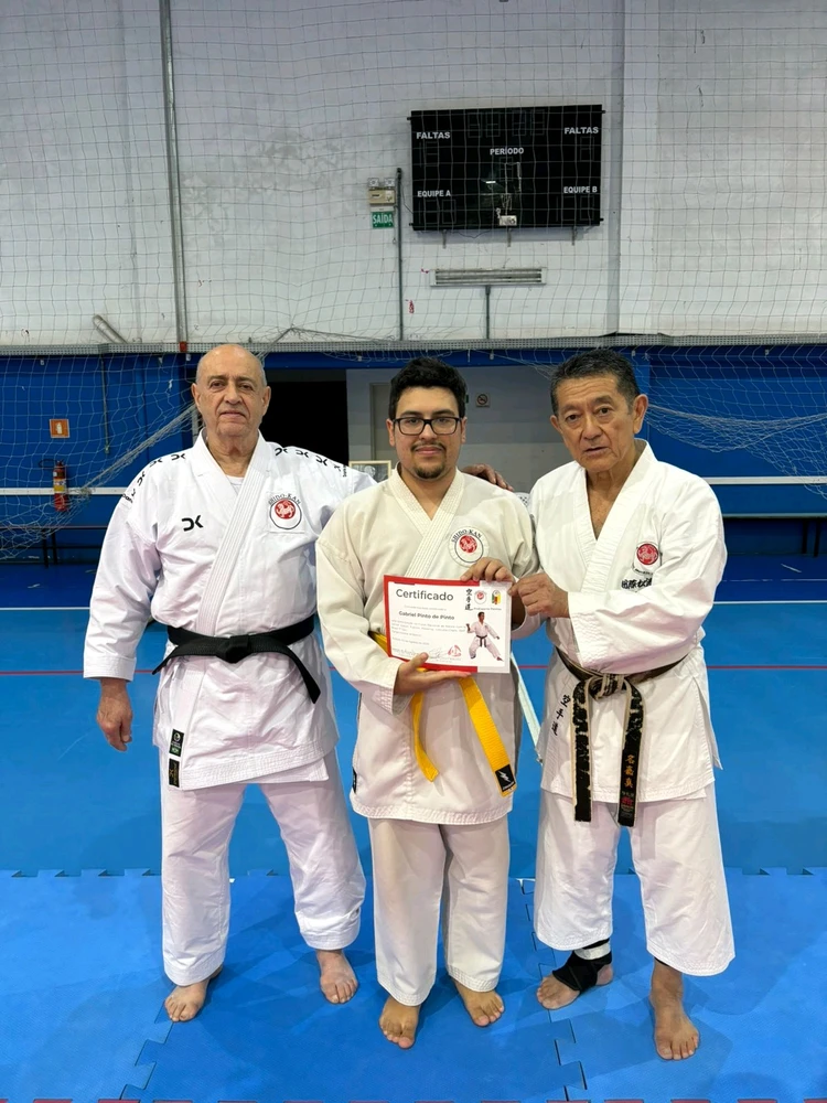 GIF uploaded by Gabriel