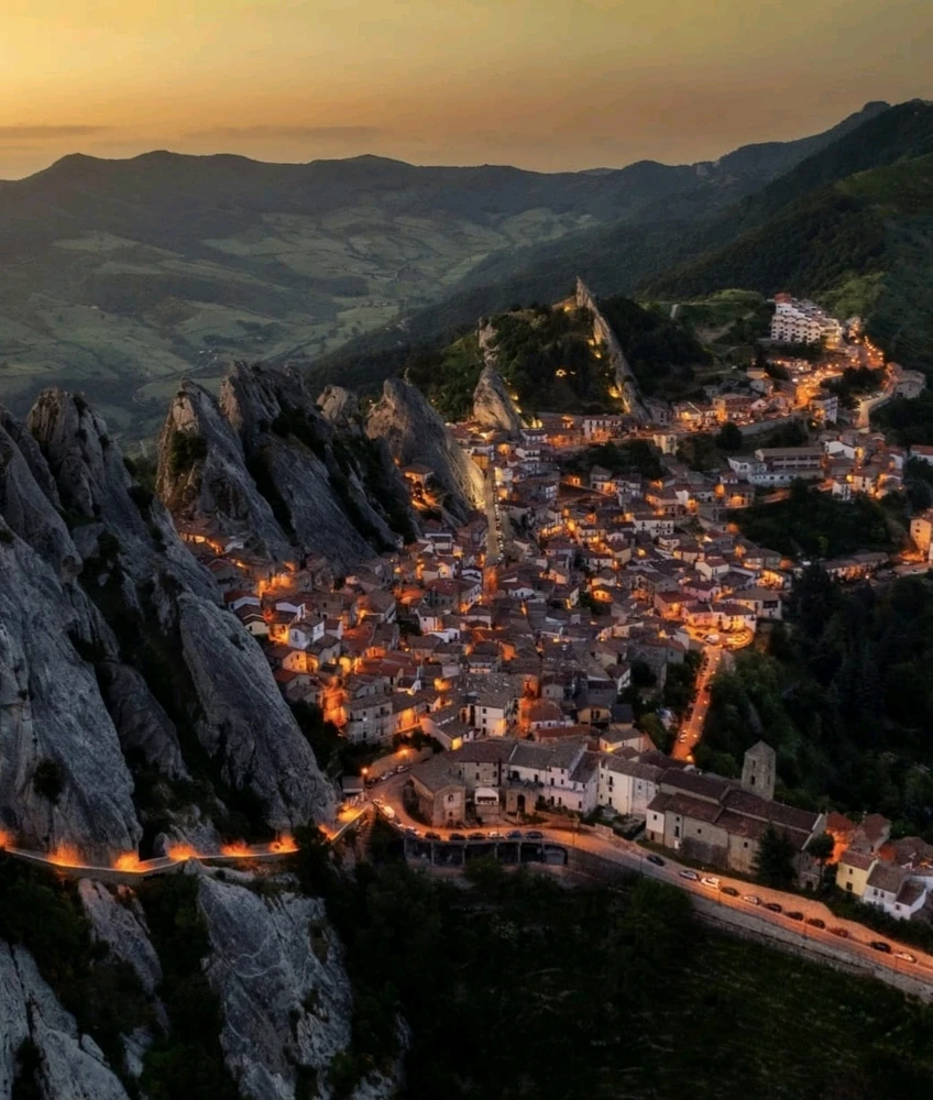 GIF uploaded by Marcos