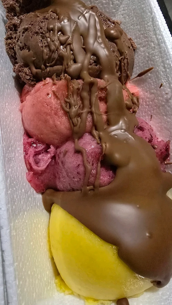 GIF uploaded by Kostas