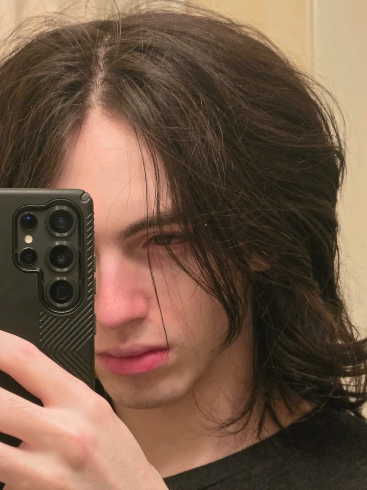 GIF uploaded by Gabriel