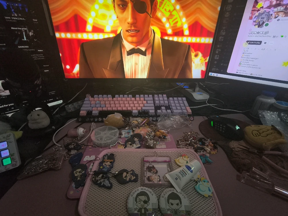 GIF uploaded by Buneé(ノ◕ヮ◕)ノ*:・゚