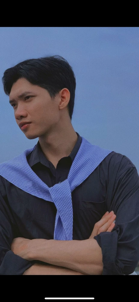 GIF uploaded by Trường