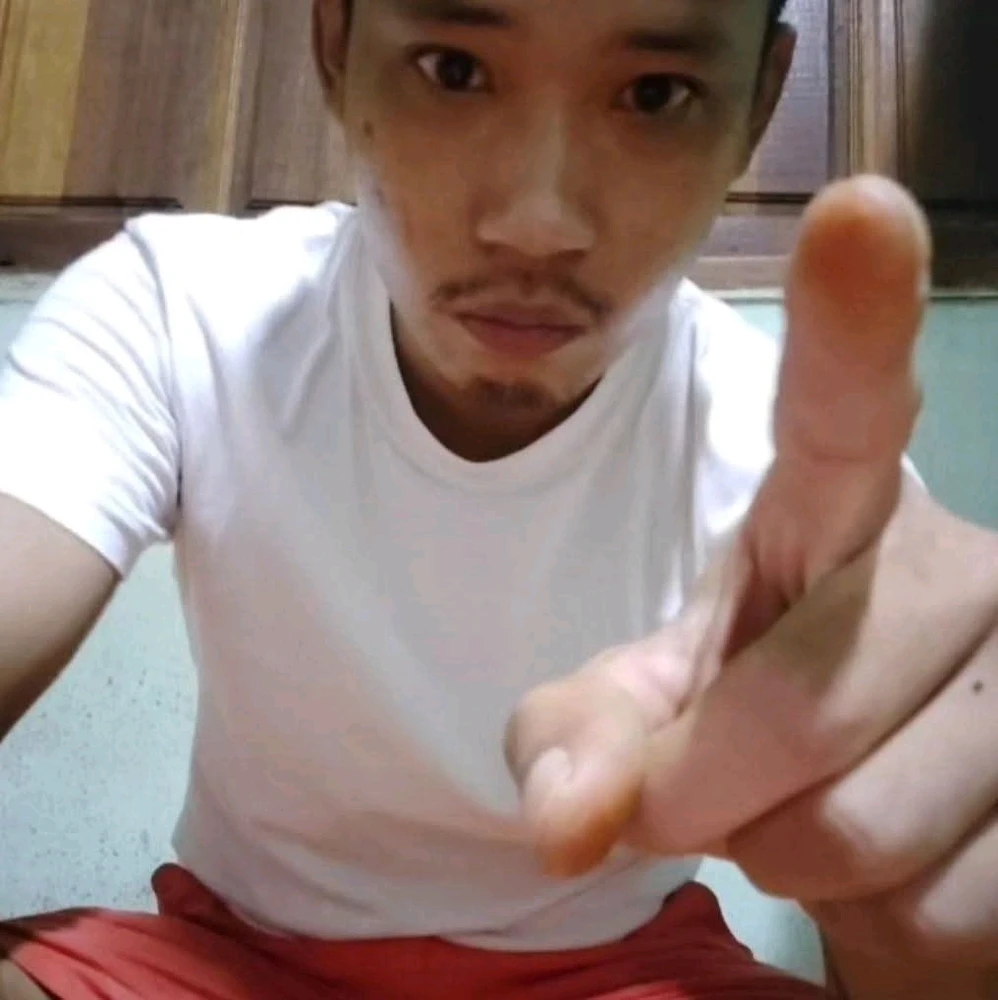 GIF อัปโหลดโดย ทอป