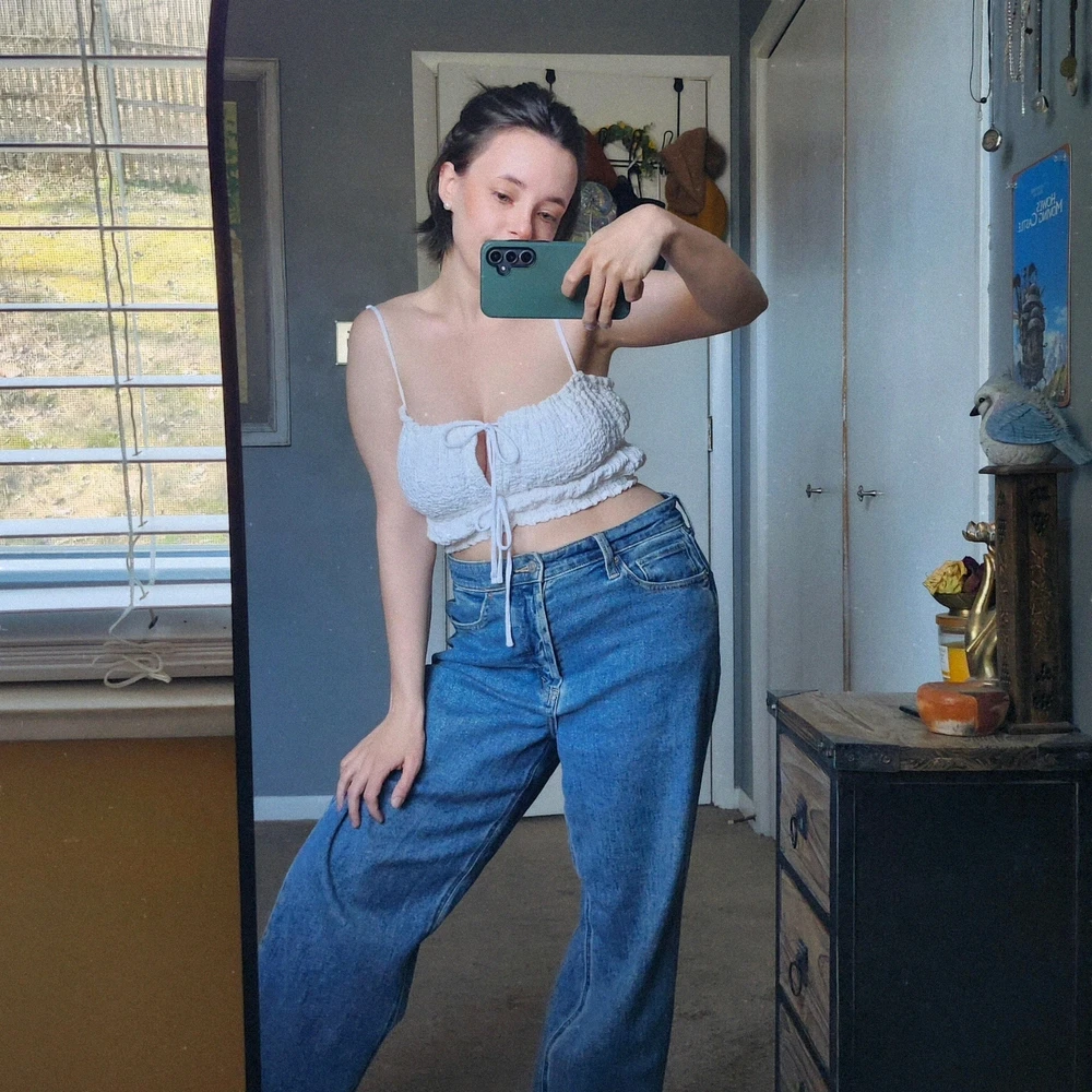 Image uploaded by Halie 🦋🐌🐝🐛🐞