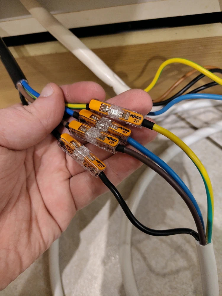 Bild hochgeladen von Dimi