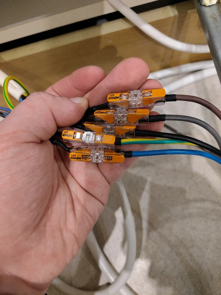 Bild hochgeladen von Dimi