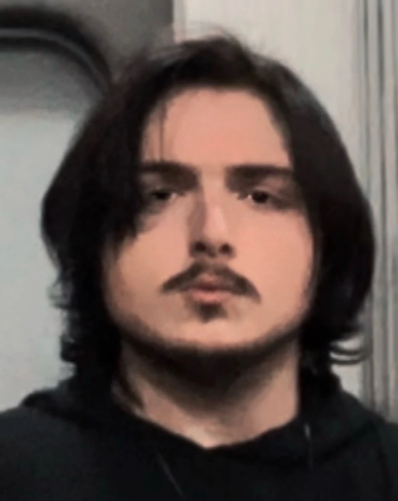 GIF uploaded by 𝔎𝔫𝔦𝔤𝔥𝔱 𝔄𝔯𝔦𝔢𝔩