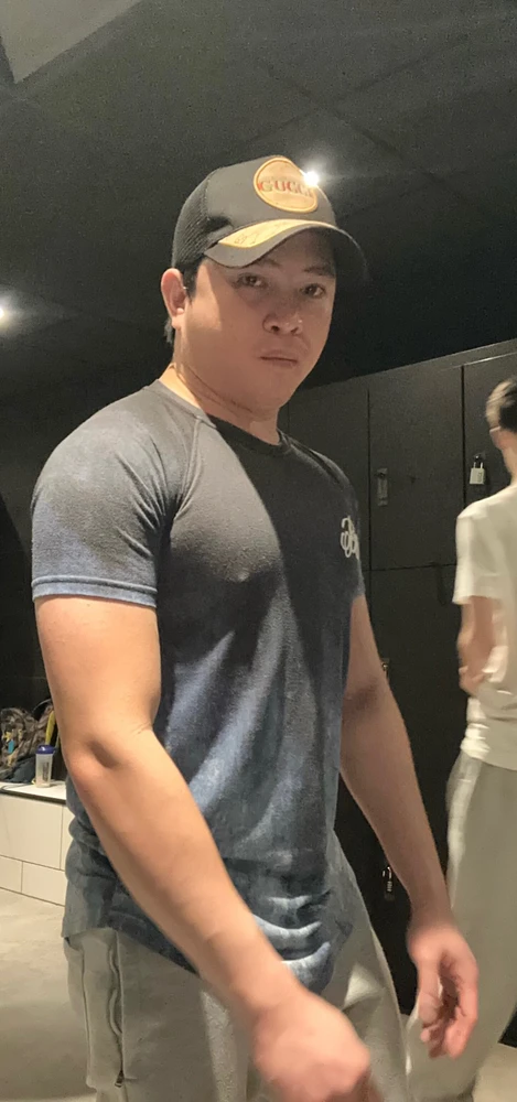 GIF uploaded by Melvin