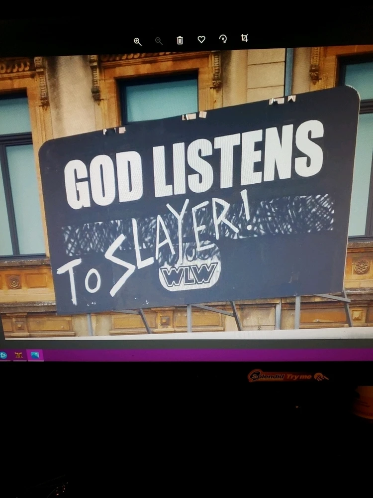 GIF uploaded by Metally