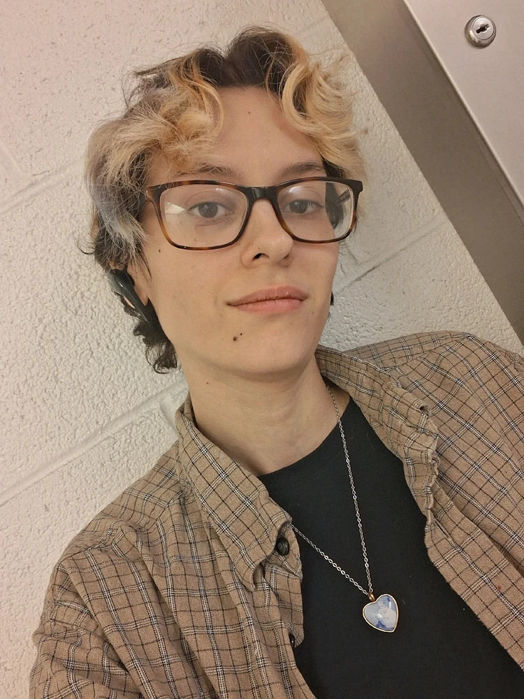 GIF uploaded by Haiden