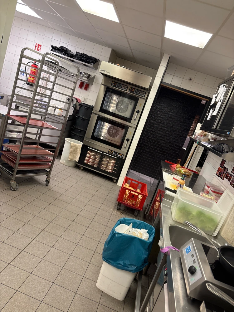 GIF hochgeladen von Julia