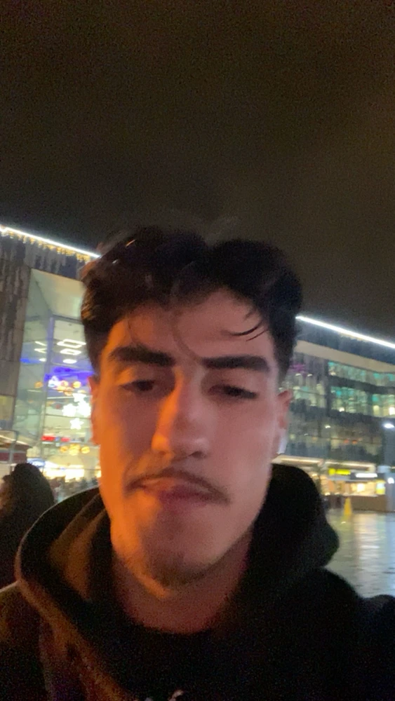 Oguz tarafından yüklenen GIF