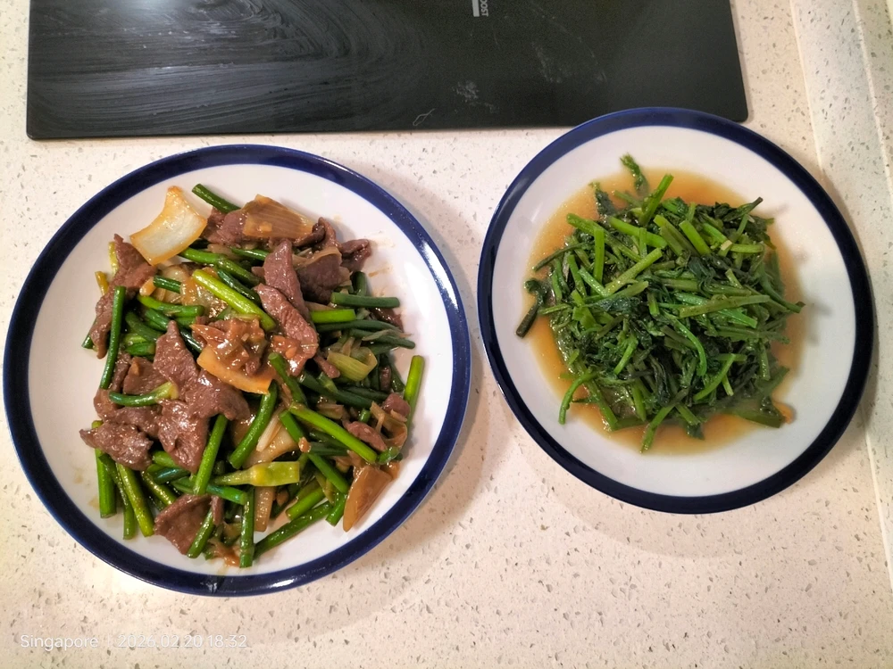 GIF diunggah oleh Olivia