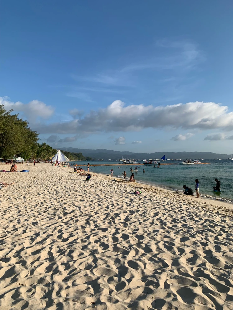 GIF uploaded by Shen