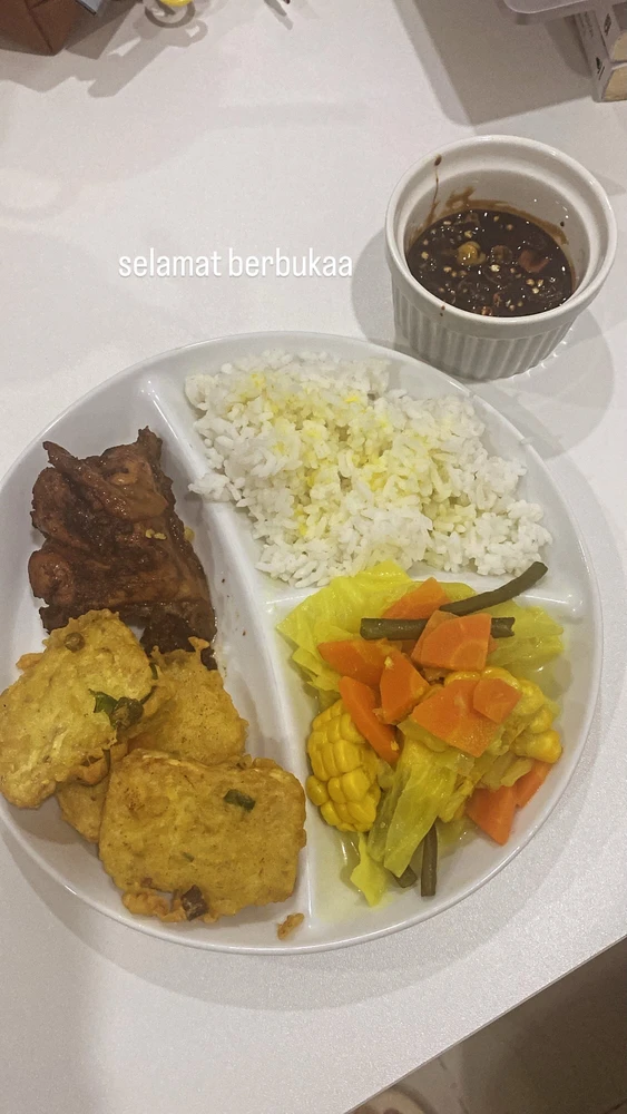 GIF uploaded by Rachel