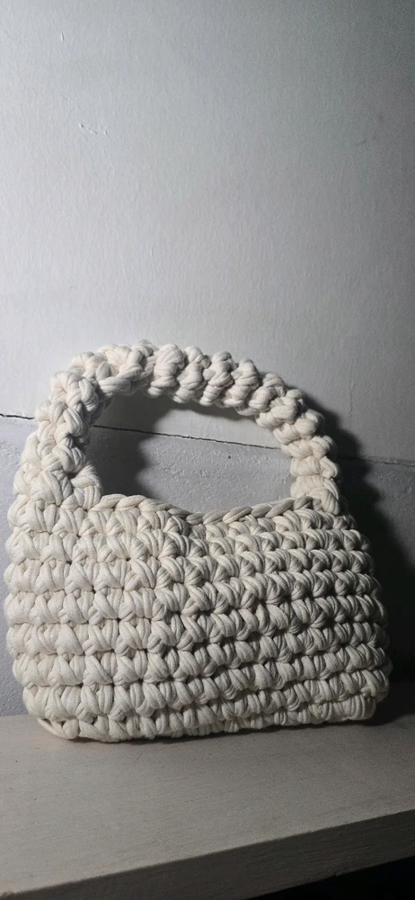 GIF diunggah dening Min