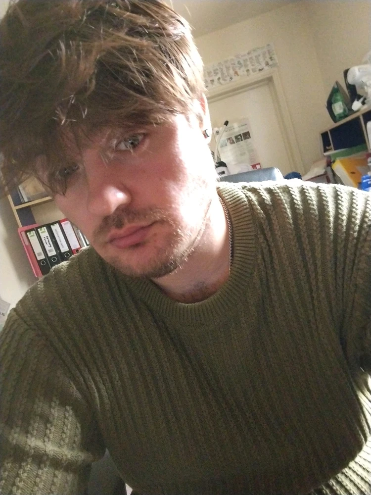 GIF uploaded by Adelin