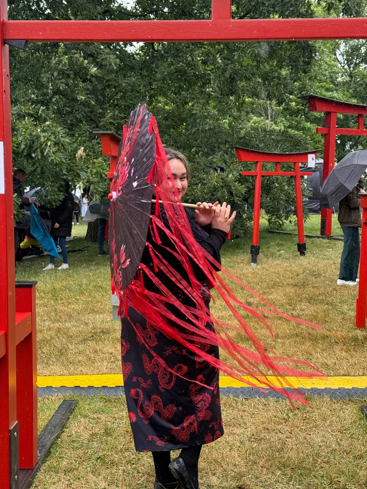 GIF uploaded by Hanna