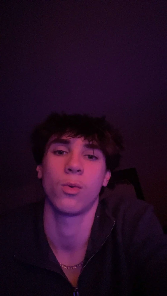 GIF uploaded by Brody🏒