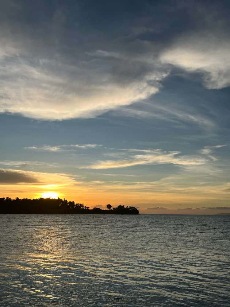 GIF uploaded by Dexi