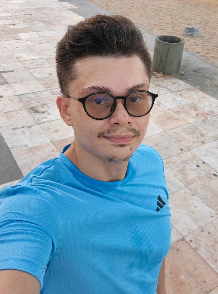 GIF diunggah oleh Aldenor Fernades