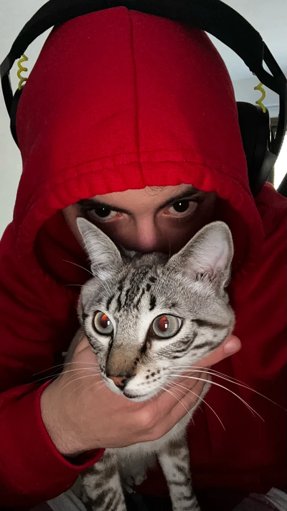 GIF subido por Adrian