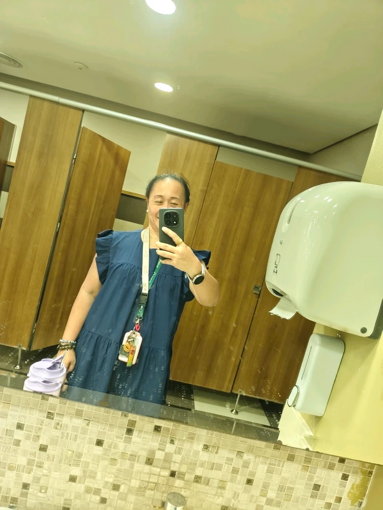 GIF na in-upload ni Lyxhie
