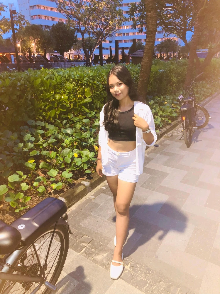 GIF diunggah oleh Alikaputri