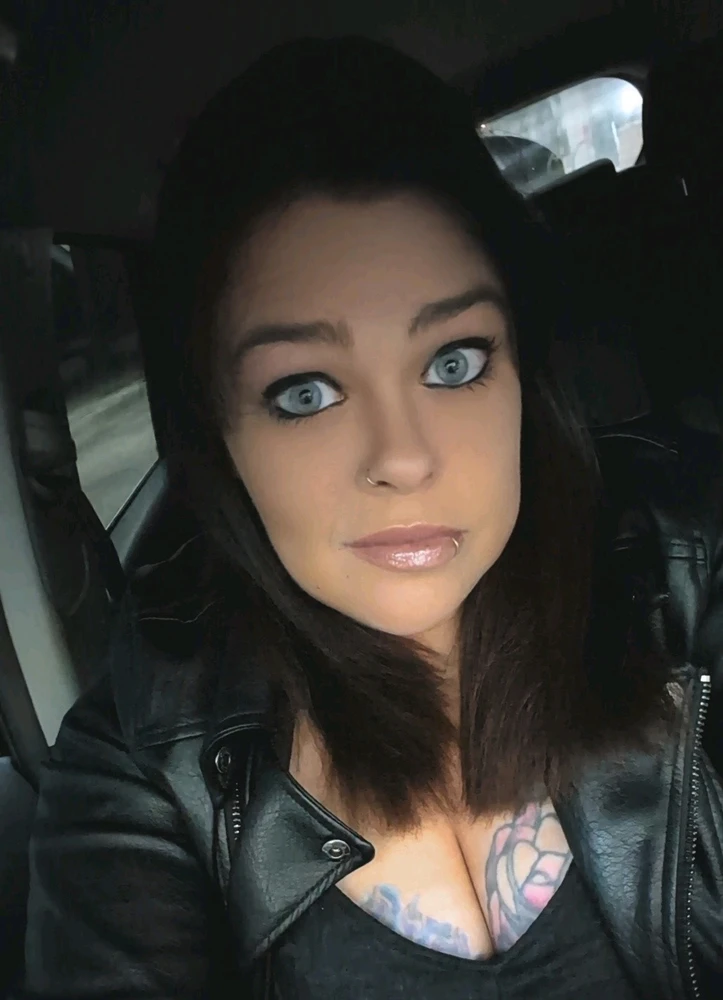 GIF uploaded by Roxx