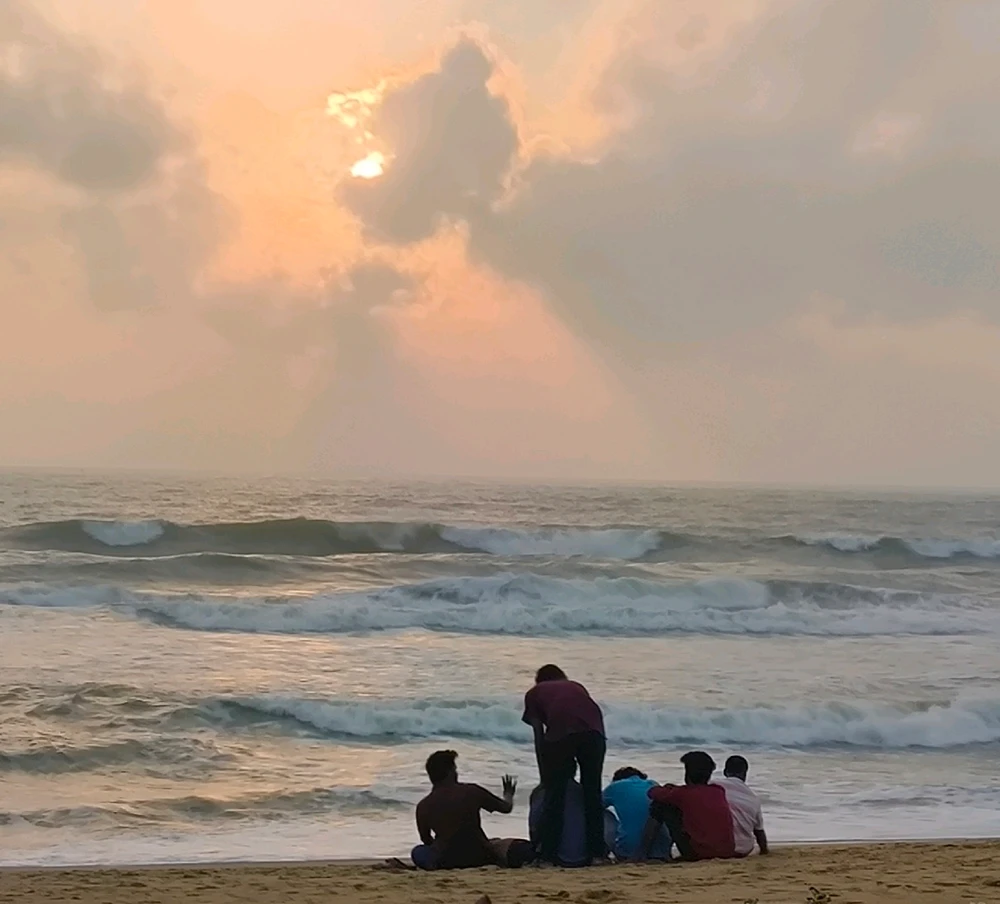 GIF uploaded by Anderson