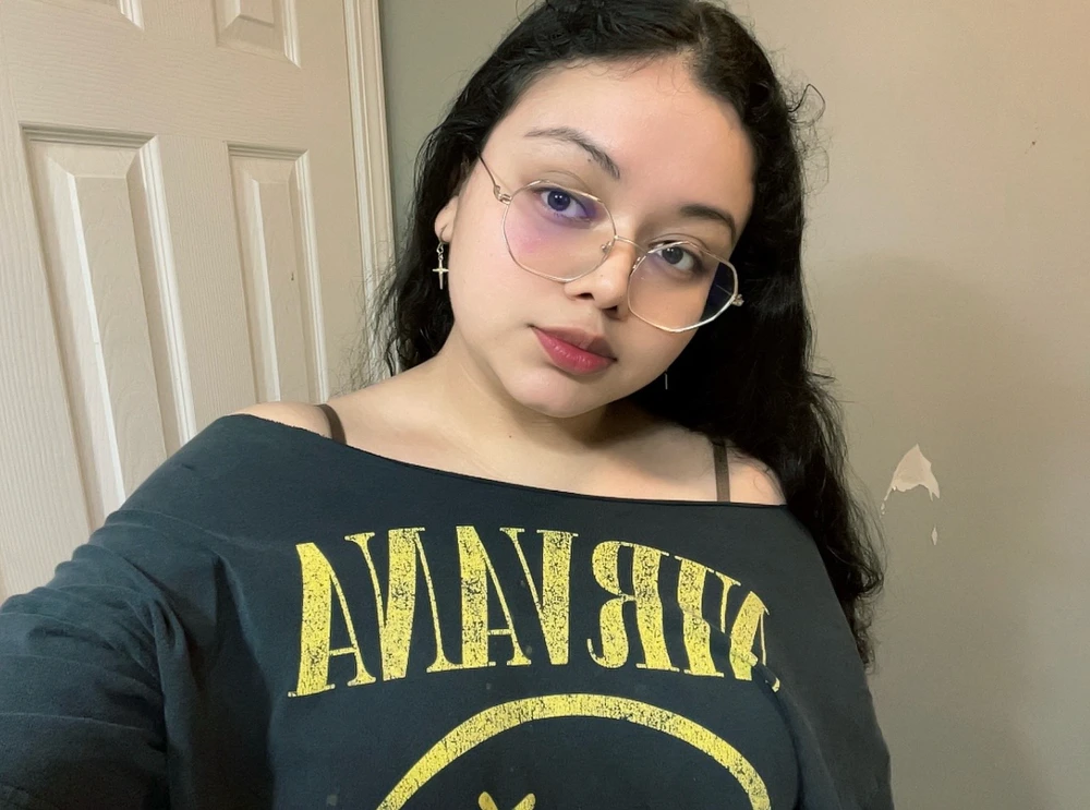 GIF uploaded by Isabel