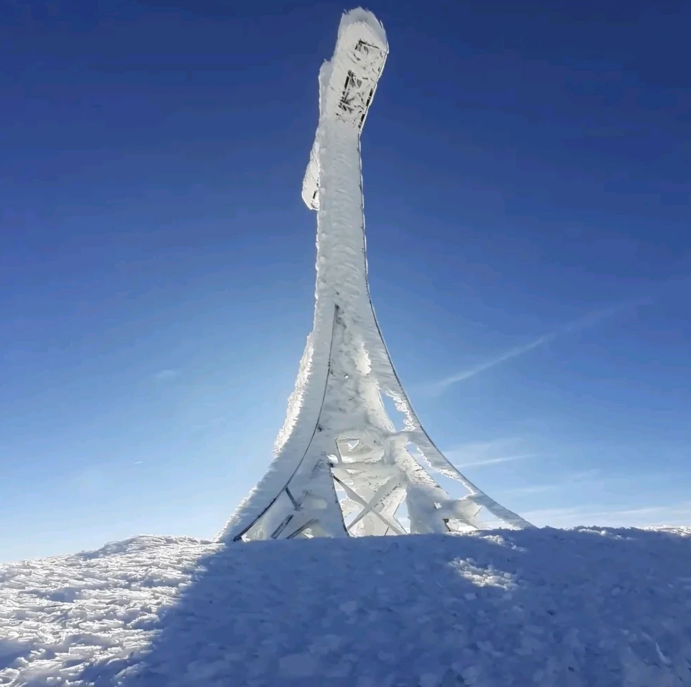 GIF uploaded by Marcos