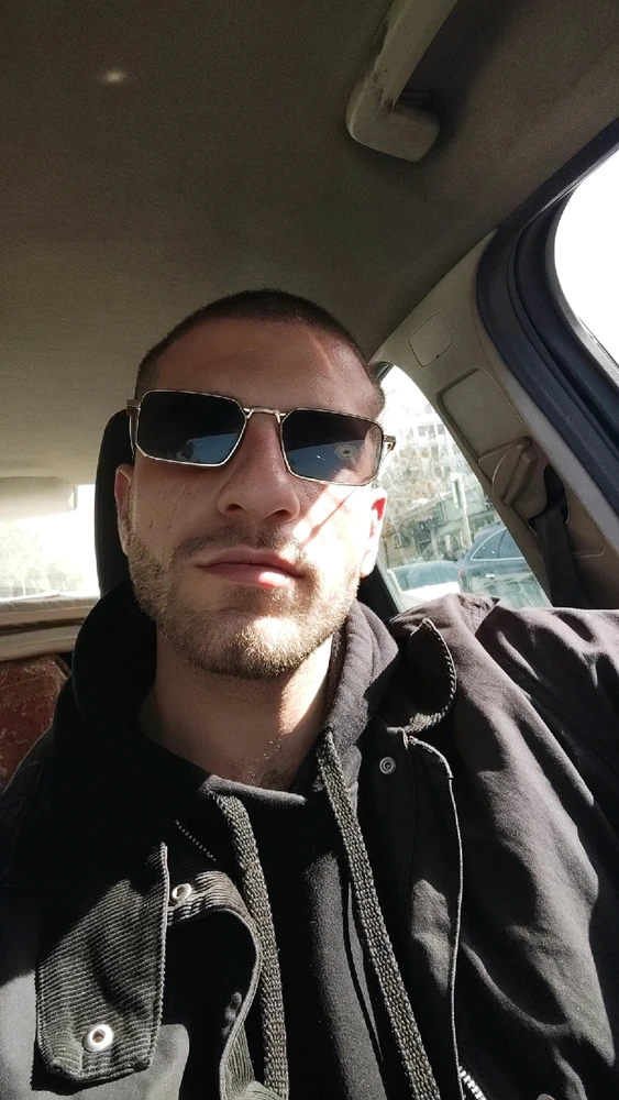 GIF uploaded by Fares