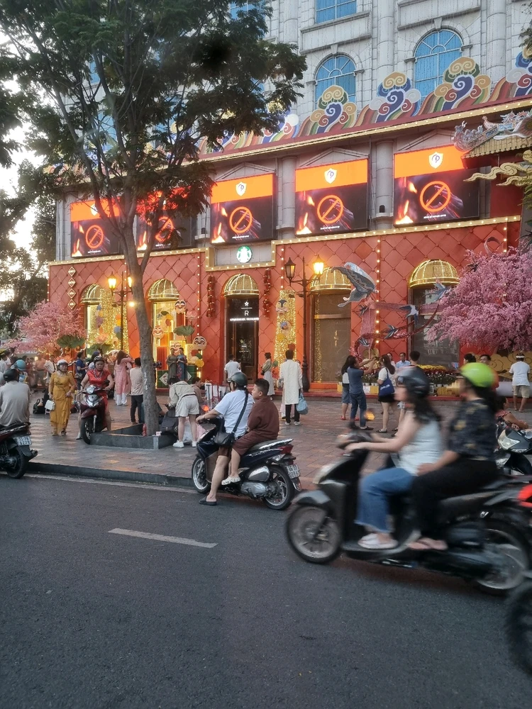 Image uploaded by Zia_