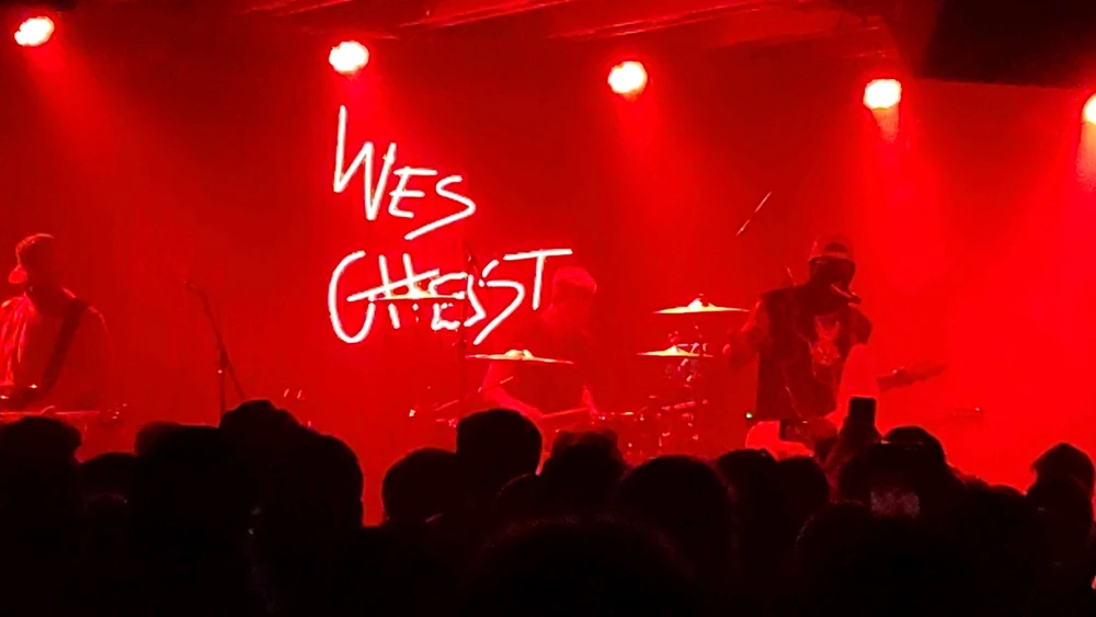 GIF uploaded by Luis