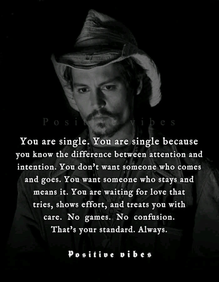 GIF uploaded by ๐๐ฅ๐๐ช๐๐