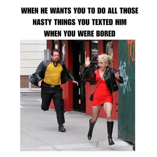 Гіфку завантажив Walt