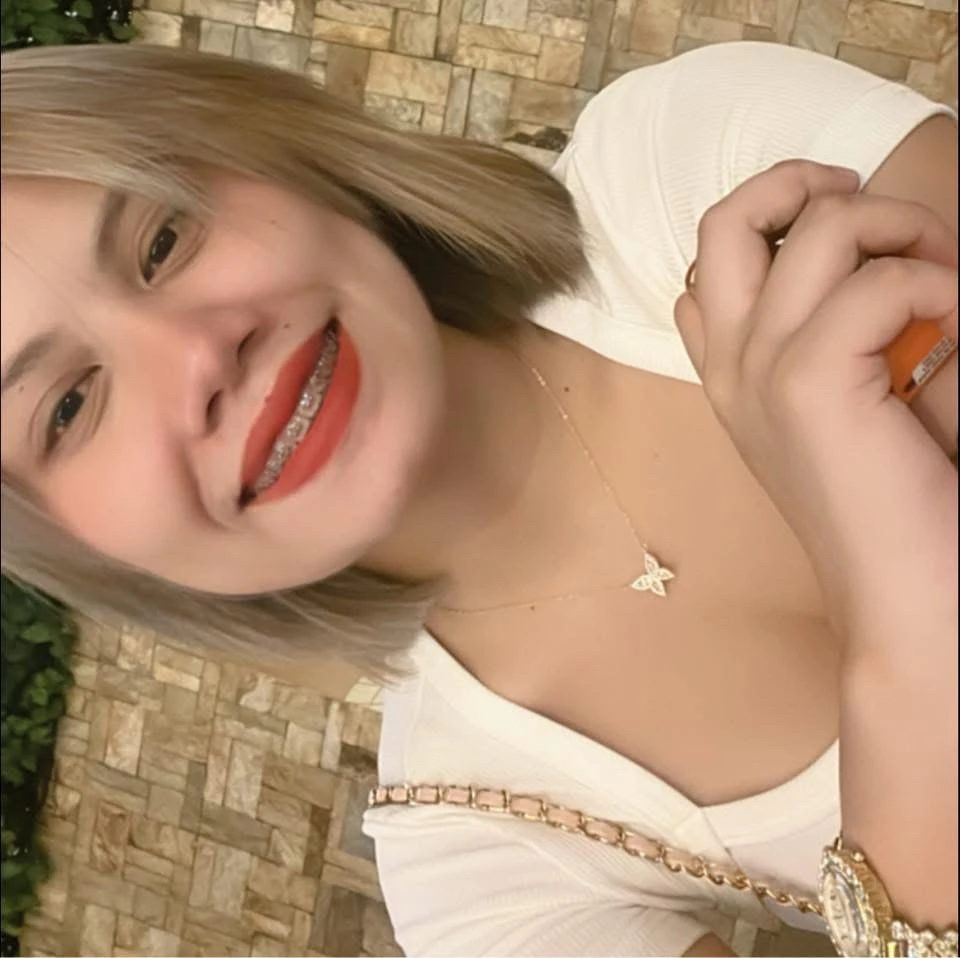 GIF uploaded by Sofia