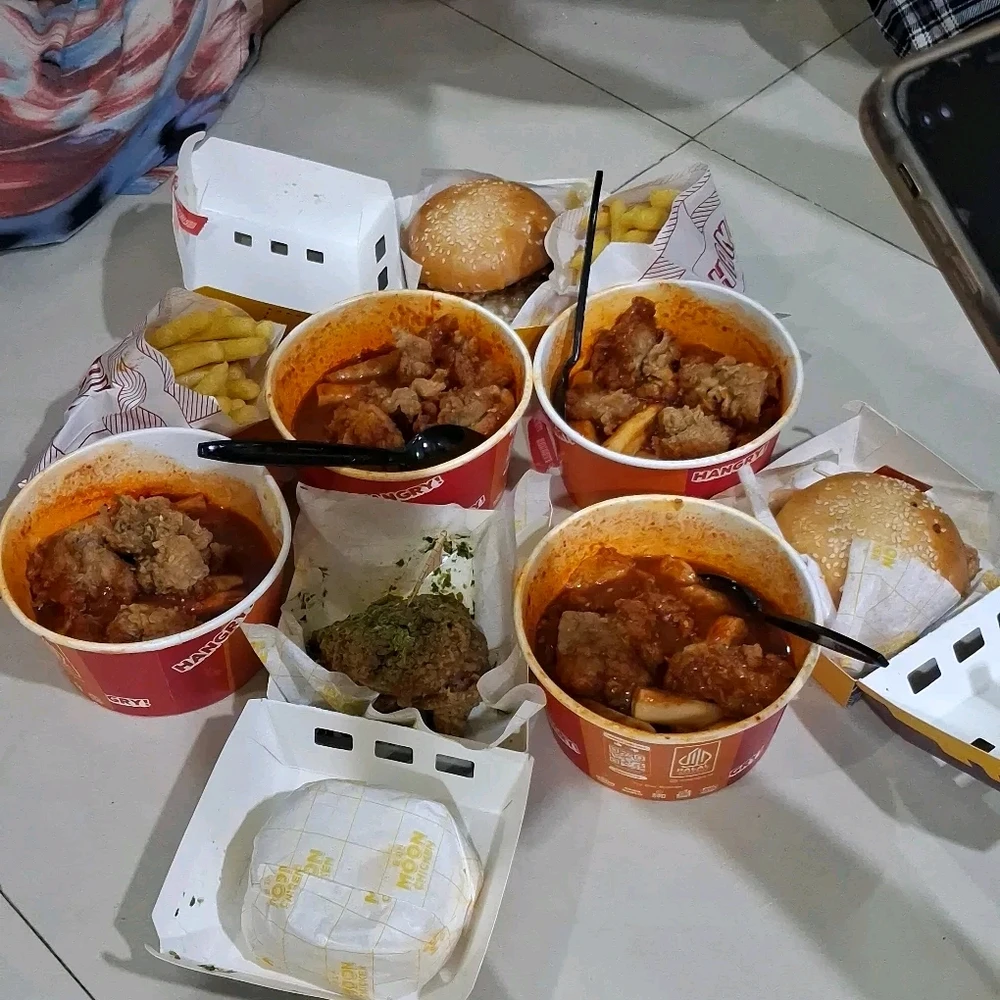 Gambar diunggah oleh Moon