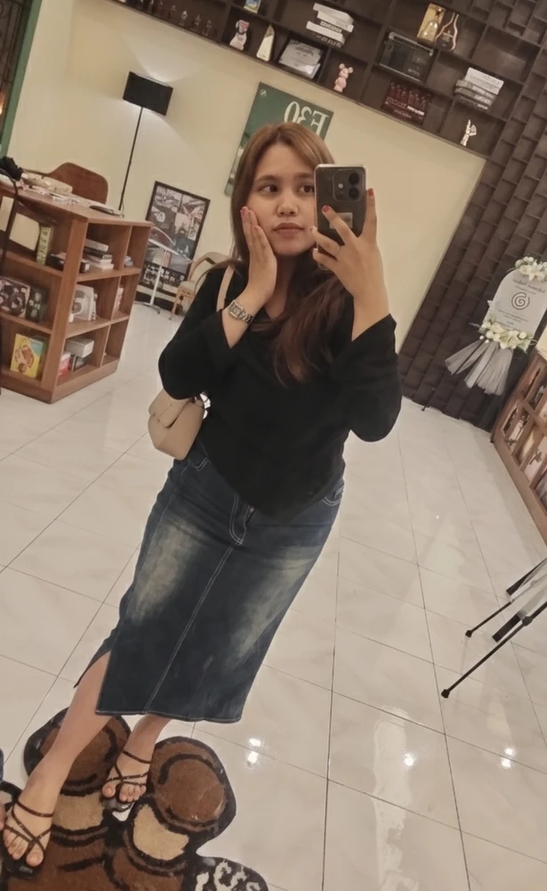 GIF diunggah oleh Sherina