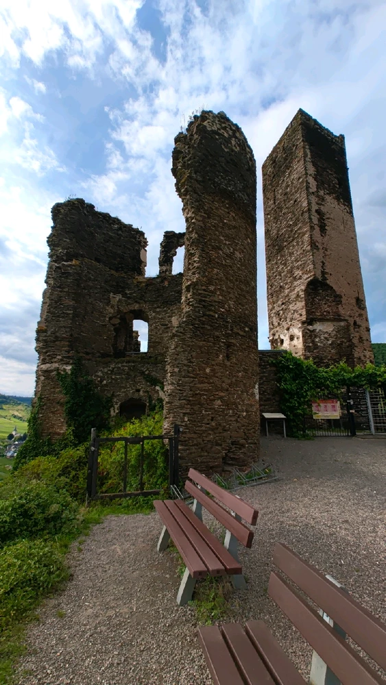 Auf dem Burgruine, war voll schön.. 