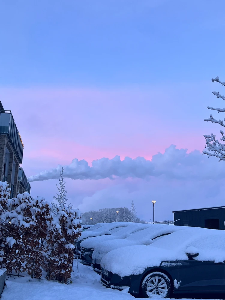 GIF uploaded by Yahya