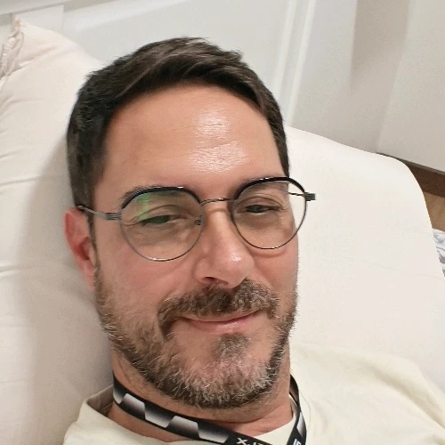 GIF uploaded by Ediz