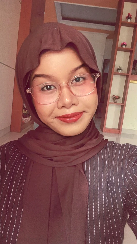 GIF diunggah dening Claudy