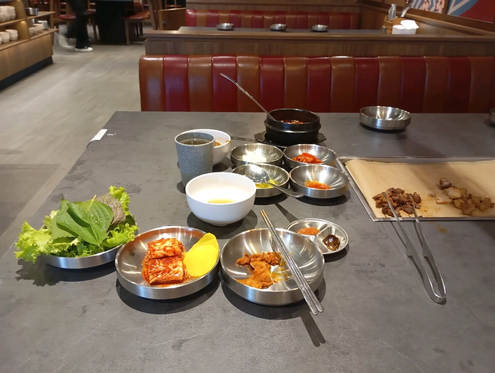 GIF uploaded by Inez