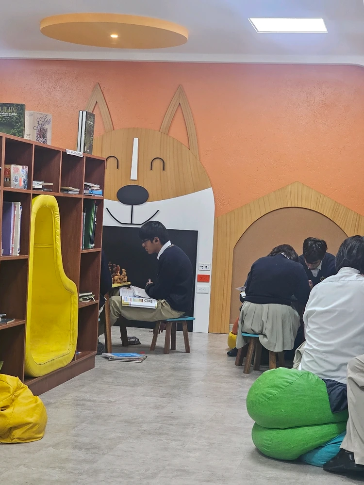 Trabajo de investigación con mis estudiantes