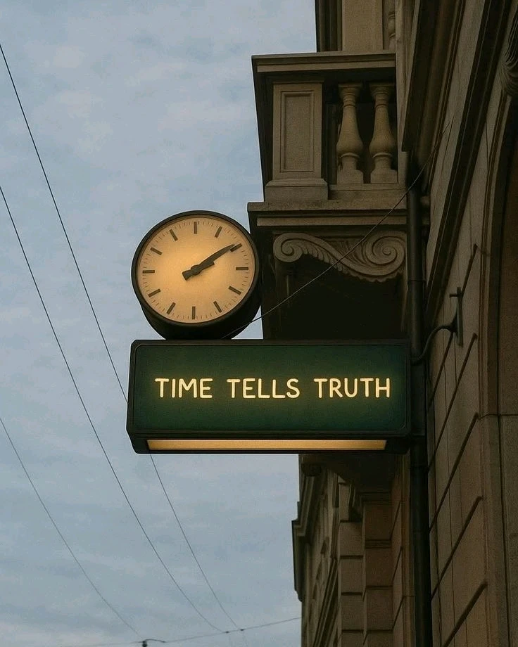 GIF uploaded by 𝑨𝒏𝒆𝒆𝒍..