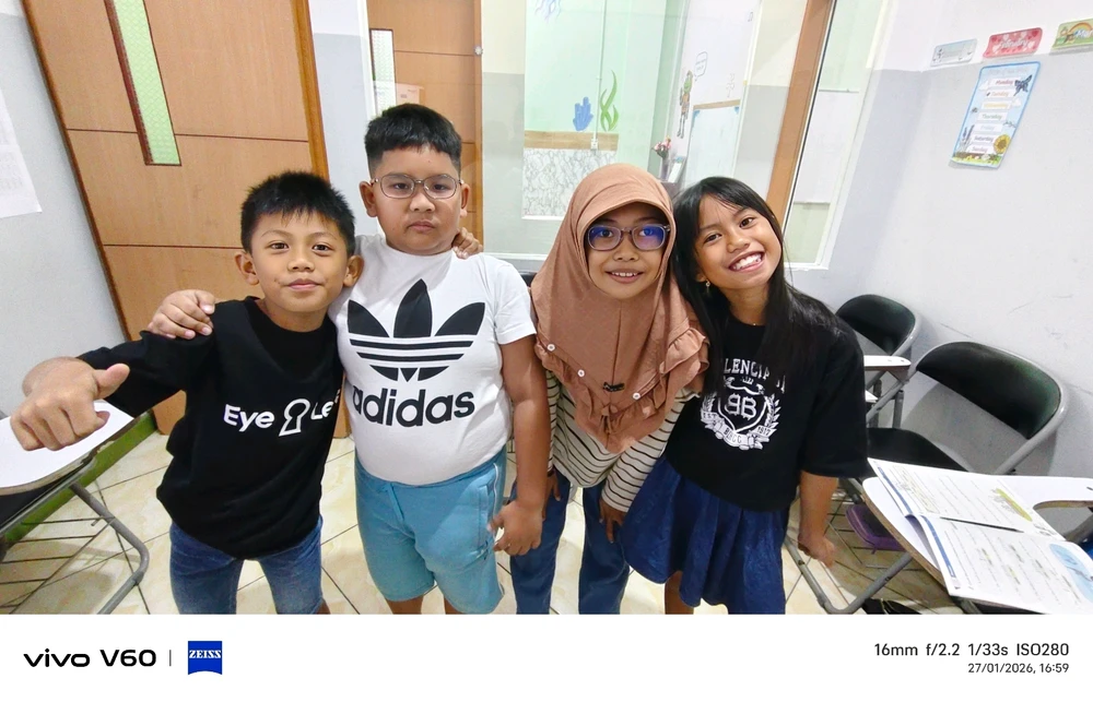 GIF uploaded by Anisa