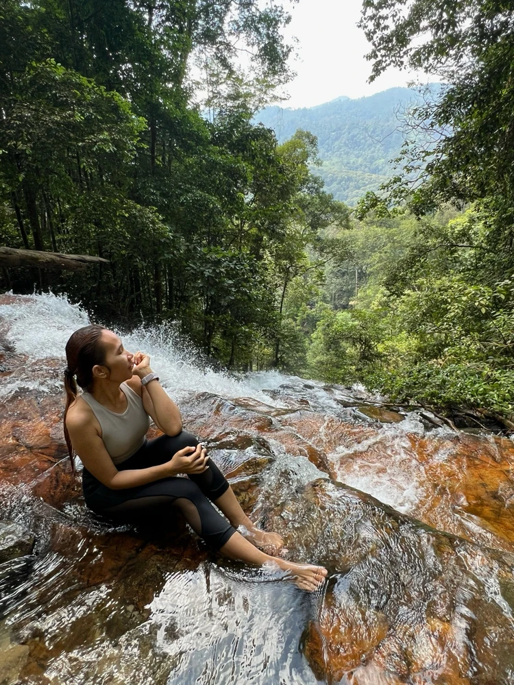 GIF uploaded by Unique