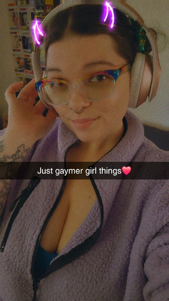 GIF uploaded by Christina